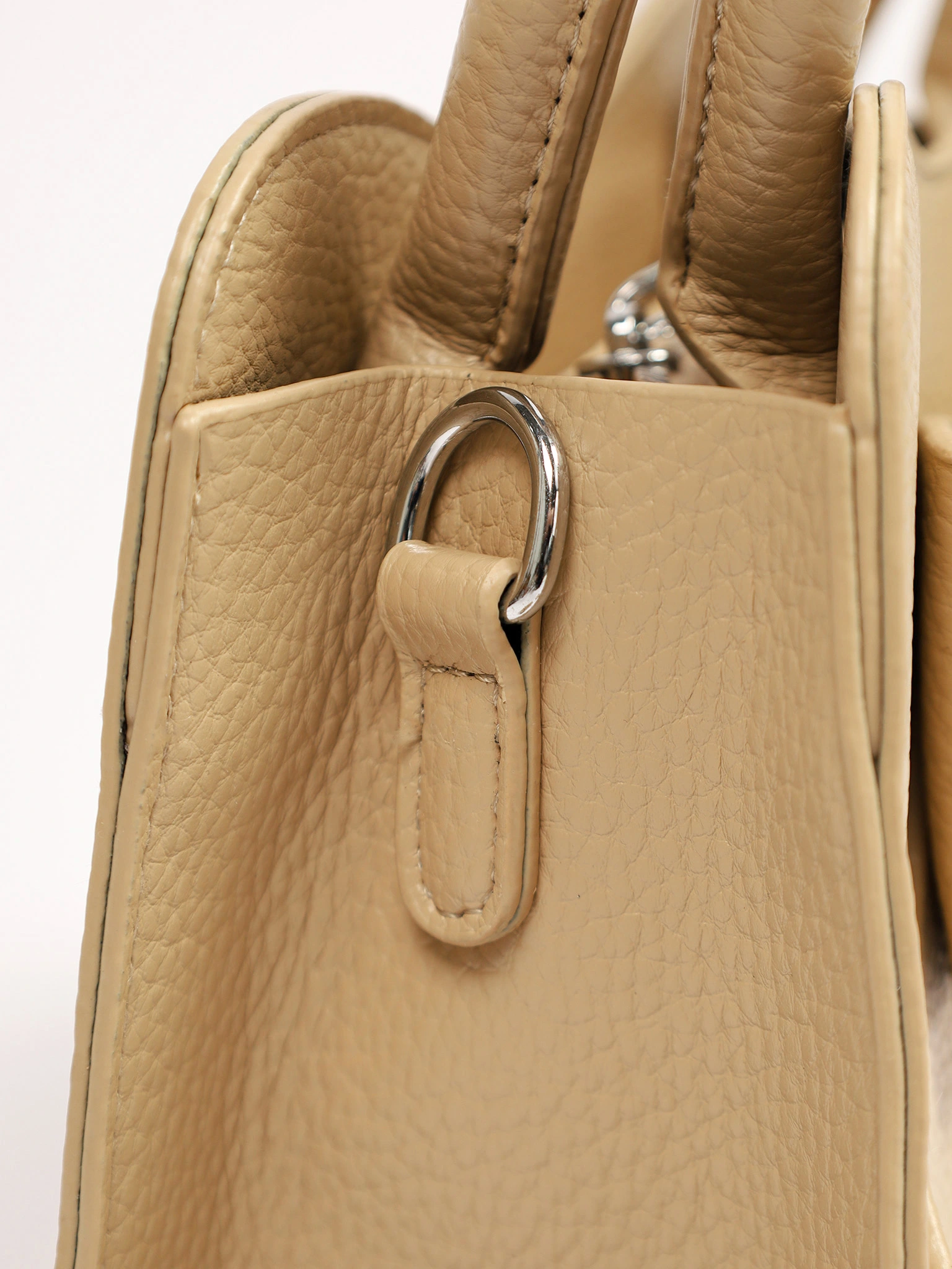 Сумка-тоут с бантом в ассортименте